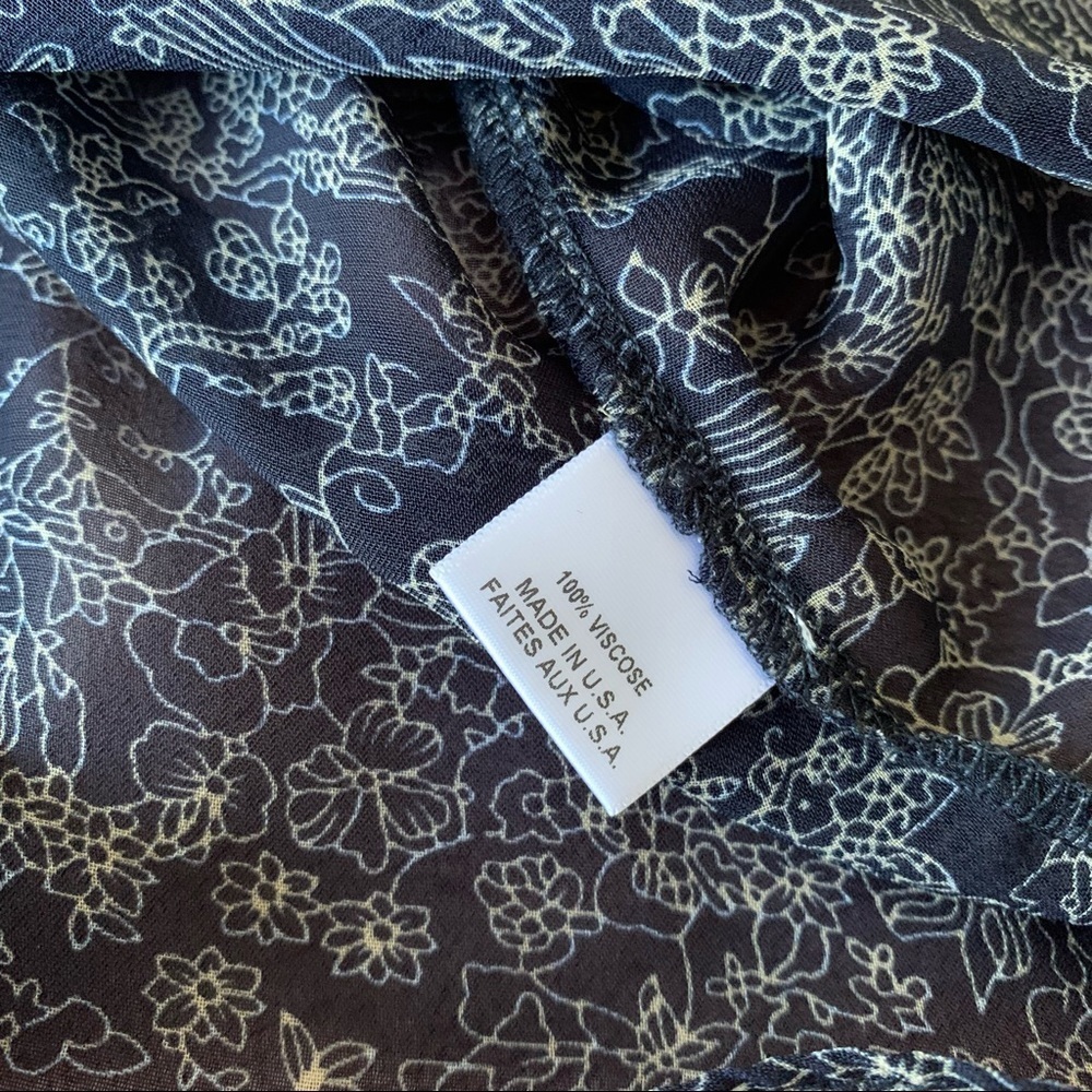 MISA Los Angeles dark blue floral ruffled tank top blouse size L - Picture 6 of 7